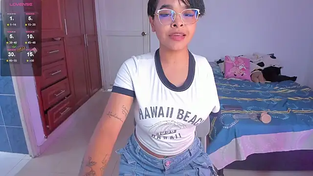 Tatiana-Jaaramillo online show from 04/19/26, 07:49