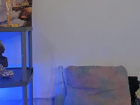 aprille15 online show from 03/29/26, 05:57