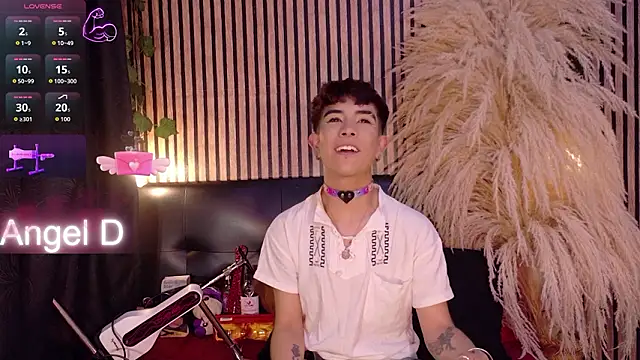 Angeldust19 online show from 02/10/26, 05:11