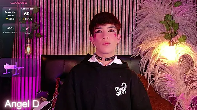 Angeldust19 online show from 04/21/26, 03:35