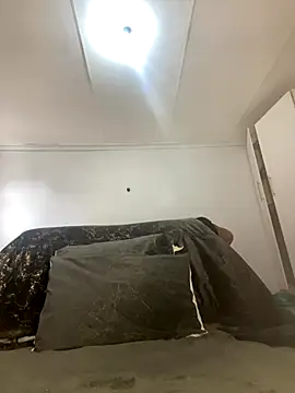 Snapshot of Busty-Sweetheart chatting on 11/14/25, 07:51 Busty-Sweetheart online show from 11/14/25, 07:51