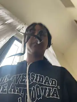 Hopemoretti online show from 11/18/25, 07:07