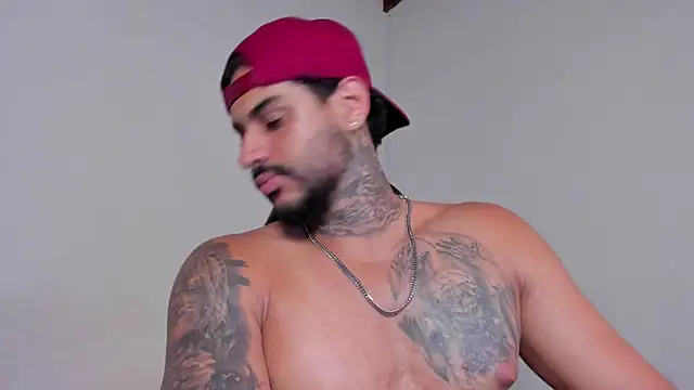 LuigiVitale 1 online show from 01/10/26, 02:46