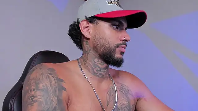 LuigiVitale 1 online show from 02/04/26, 01:33