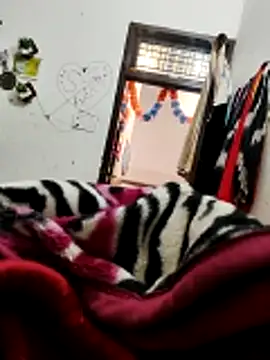 gabru-boye online show from 12/21/25, 04:19