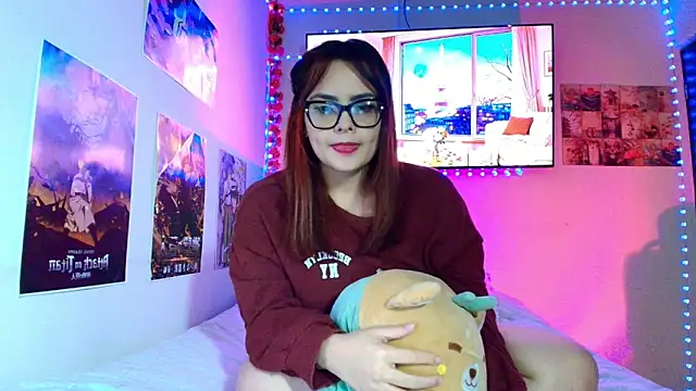 cherry velvet 19 online show from 02/06/26, 10:29