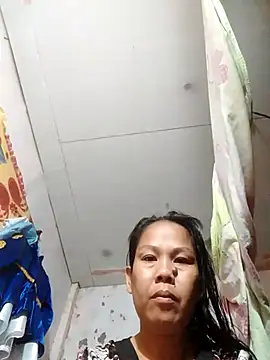 Snapshot of Milky_juicycum chatting on 12/04/25, 04:44 Milky juicycum online show from 12/04/25, 04:44