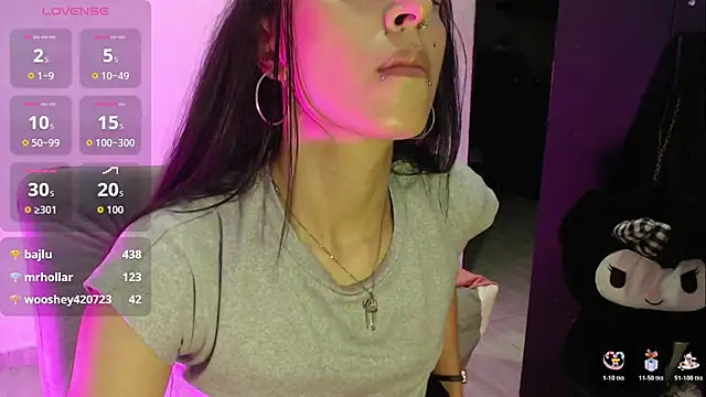Isabella Hillss online show from 06/16/26, 02:58