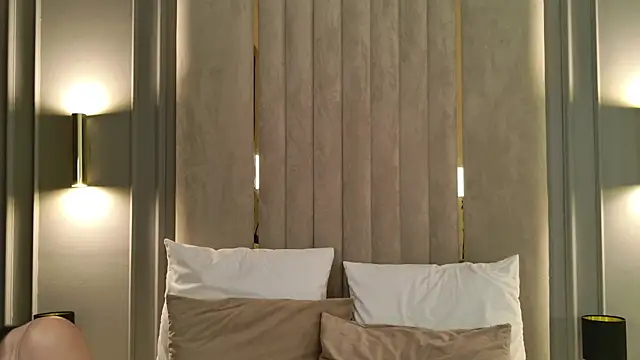 RileyHeaven online show from 06/21/26, 08:55