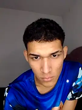 Luigi cumming1 online show from 11/21/25, 06:12