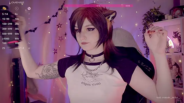 vronnier online show from 11/18/25, 11:58