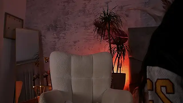 BriannaXmoon online show from 02/17/26, 08:26