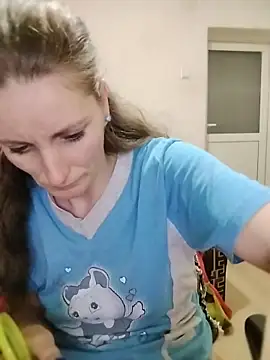 CrazyMaya39 online show from 04/12/26, 10:26