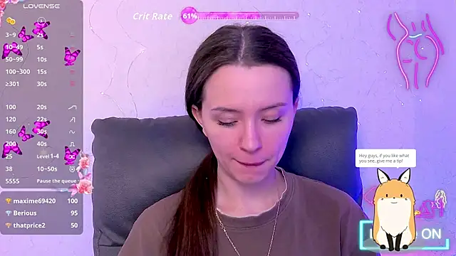 Snapshot of BellaVelure6767 chatting on 05/19/26, 10:05 BellaVelure6767 online show from 05/19/26, 10:05