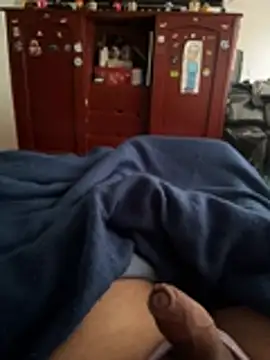 Snapshot of cris1122 chatting on 02/17/26, 12:56 cris1122 online show from 02/17/26, 12:56