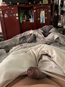 Snapshot of cris1122 chatting on 04/08/26, 01:22 cris1122 online show from 04/08/26, 01:22