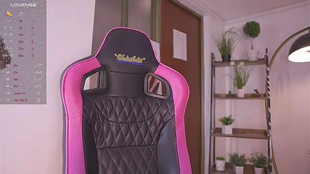 Enola Holmes  online show from 11/24/25, 12:05