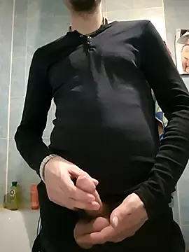 Snapshot of Gregorywhitelegs chatting on 04/19/26, 12:15 Gregorywhitelegs online show from 04/19/26, 12:15