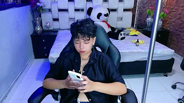 lunabustygirl online show from 01/11/26, 05:12