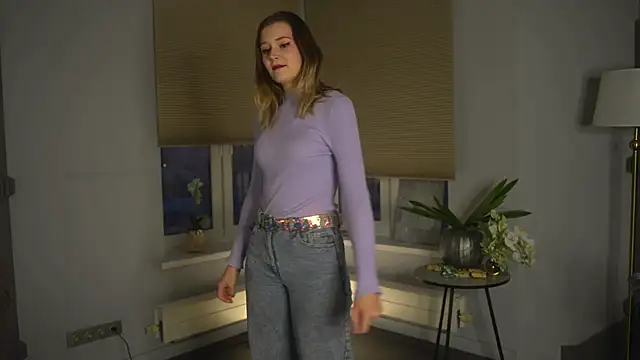 SusyGlines online show from 11/18/25, 03:23