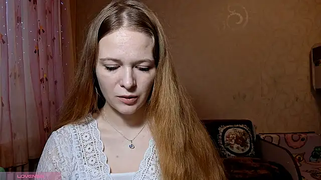 Snapshot of RomonaBustad chatting on 11/27/25, 06:15 RomonaBustad online show from 11/27/25, 06:15