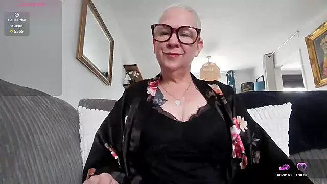 missyb x online show from 03/17/26, 09:45