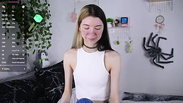 Emmie shy online show from 11/22/25, 12:48