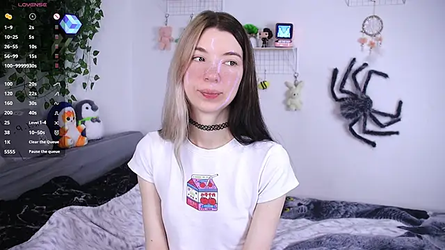 Emmie shy online show from 12/19/25, 11:50