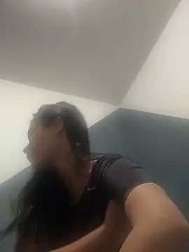 lizmy online show from 11/29/25, 07:55