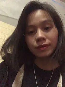 Snapshot of Trangbabylove chatting on 11/27/25, 12:02 Trangbabylove online show from 11/27/25, 12:02