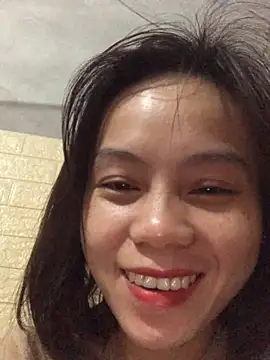 Trangbabylove online show from 12/17/25, 12:05