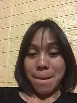 Trangbabylove online show from 02/10/26, 03:38