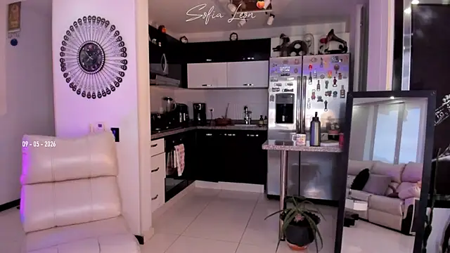 sofiasexhot online show from 05/09/26, 12:54