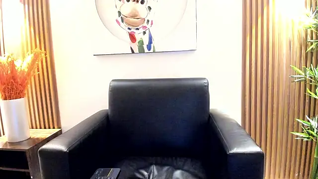 Snapshot of Emily_Frostt chatting on 05/30/26, 12:46 Emily Frostt online show from 05/30/26, 12:46