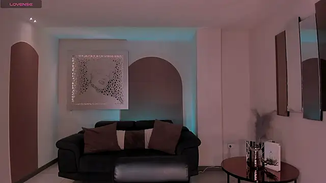 HaileyRoss  online show from 03/29/26, 09:09