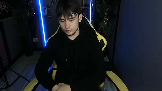 AlejandroEllias online show from 01/13/26, 05:24