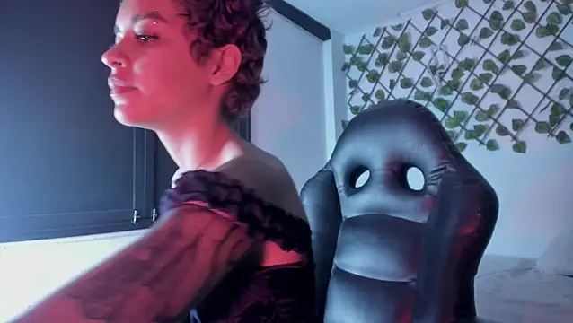 Snapshot of Anny_Kiitty chatting on 02/01/26, 04:11 Anny Kiitty online show from 02/01/26, 04:11