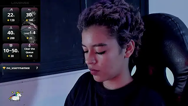 Snapshot of Anny_Kiitty chatting on 02/08/26, 04:10 Anny Kiitty online show from 02/08/26, 04:10