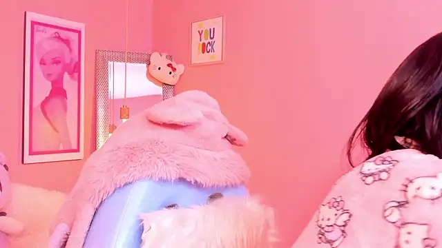 Milu carbajal x online show from 04/14/26, 04:07