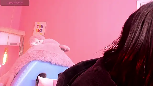 Milu carbajal x online show from 04/24/26, 03:53