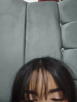 Snapshot of Milu_carbajal_x chatting on 06/21/26, 04:48 Milu carbajal x online show from 06/21/26, 04:48