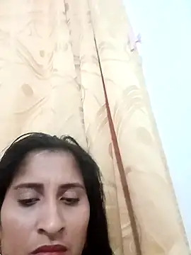 CarolinaNavas33 online show from 12/02/25, 02:56