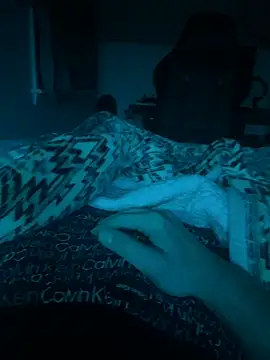 Snapshot of daddyshomeee_ chatting on 02/18/26, 04:41 daddyshomeee online show from 02/18/26, 04:41