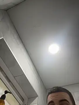 Snapshot of daddyshomeee_ chatting on 03/02/26, 01:40 daddyshomeee online show from 03/02/26, 01:40