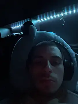 daddyshomeee  online show from 04/01/26, 04:46