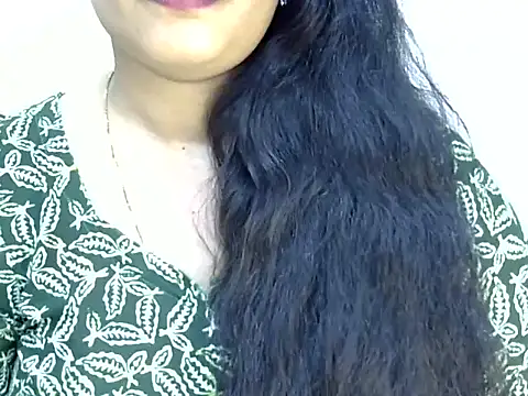 Snapshot of Muskan_Jha chatting on 04/14/26, 02:01 Muskan Jha online show from 04/14/26, 02:01