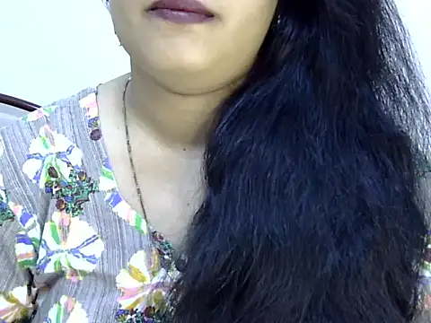 Snapshot of Muskan_Jha chatting on 04/21/26, 01:18 Muskan Jha online show from 04/21/26, 01:18