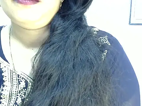 Snapshot of Muskan_Jha chatting on 04/24/26, 01:30 Muskan Jha online show from 04/24/26, 01:30