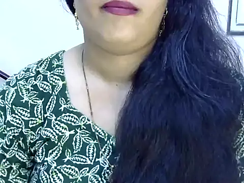 Snapshot of Muskan_Jha chatting on 04/28/26, 02:27 Muskan Jha online show from 04/28/26, 02:27