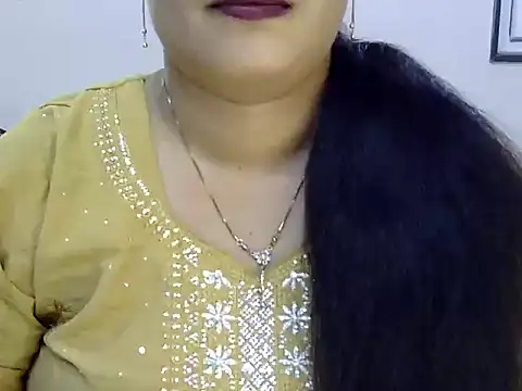 Snapshot of Muskan_Jha chatting on 06/22/26, 12:24 Muskan Jha online show from 06/22/26, 12:24